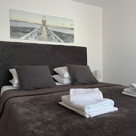 Apartamento Feral Sveti Juraj Exterior foto