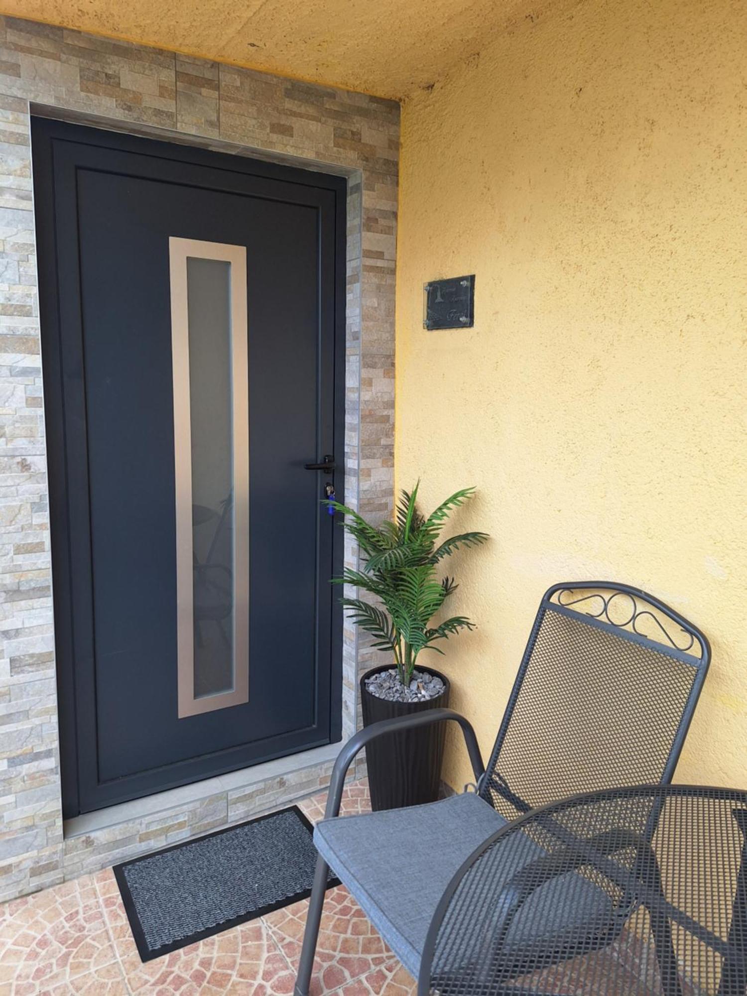 Apartamento Feral Sveti Juraj Exterior foto