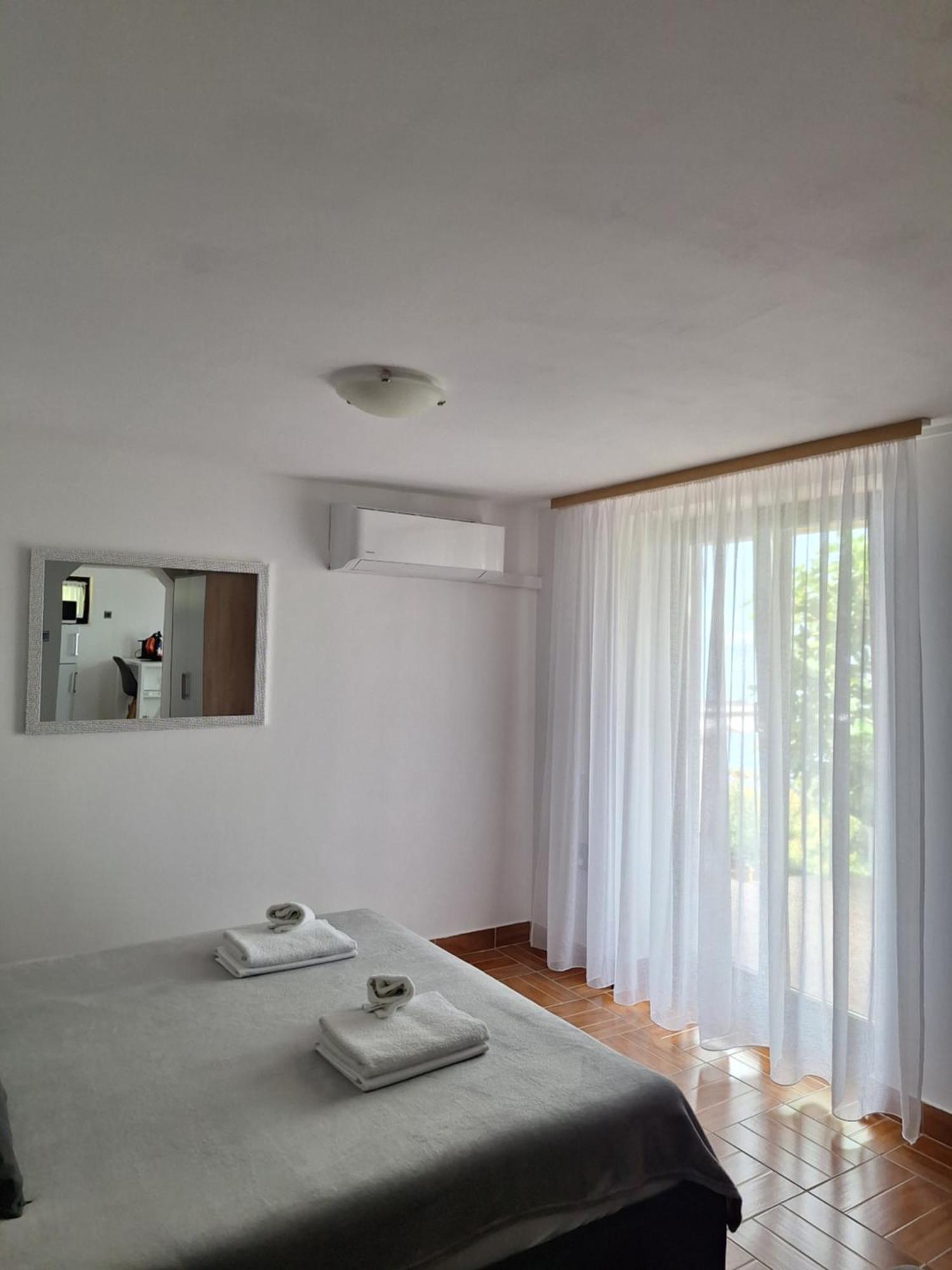 Apartamento Feral Sveti Juraj Exterior foto